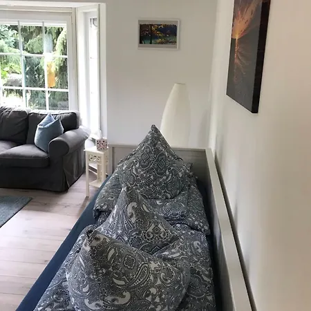 Geraeumige Mit Eigener Terrasse