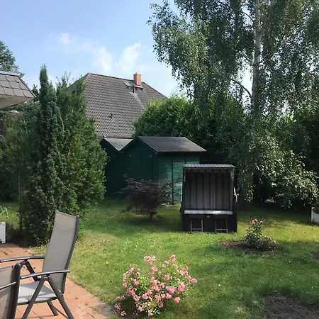 公寓 Geraeumige Mit Eigener Terrasse 特拉森海德
